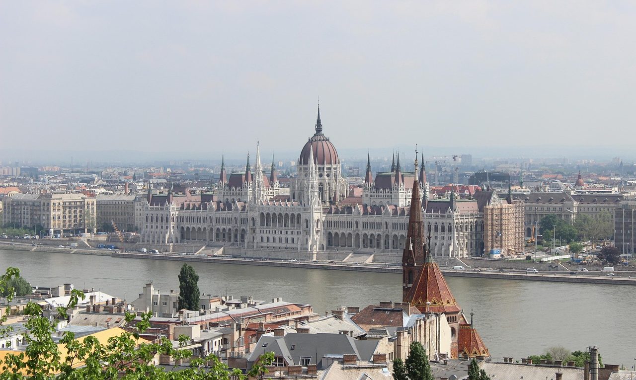 découvrez les richesses culturelles, historiques et naturelles de l'europe de l'est. explorez des destinations authentiques et fascinantes au cœur de l'europe.