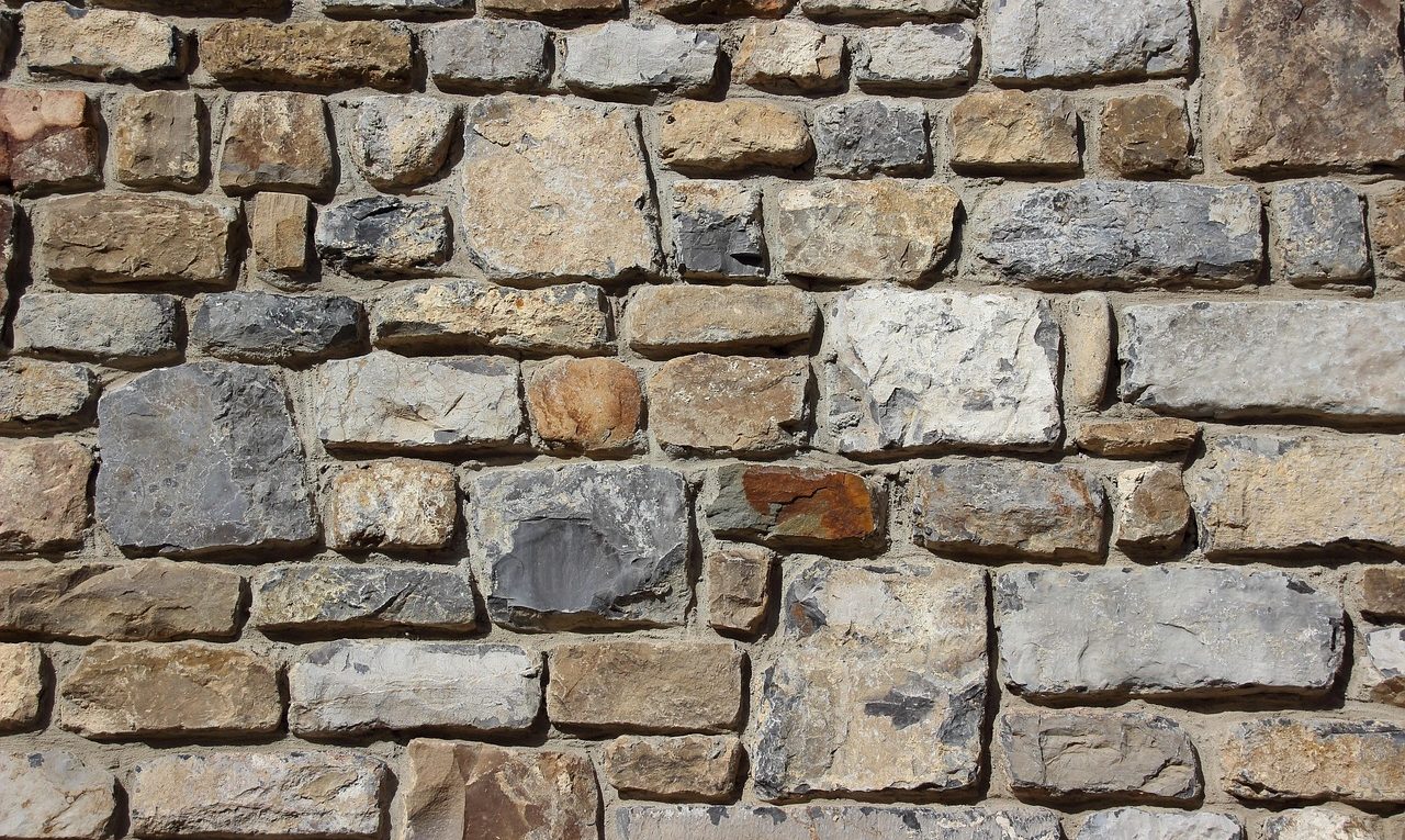 découvrez tout sur la maçonnerie en briques : techniques, matériaux et conseils pour construire des structures durables et esthétiques.